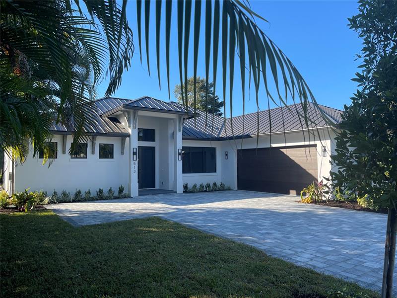 513 SW South Carolina Dr