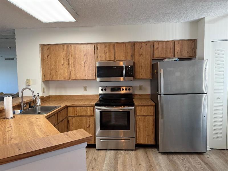 2215 Cypress Island Dr #801