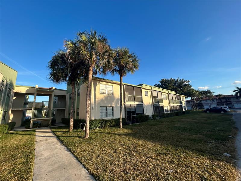 4147 NW 90th Ave #206