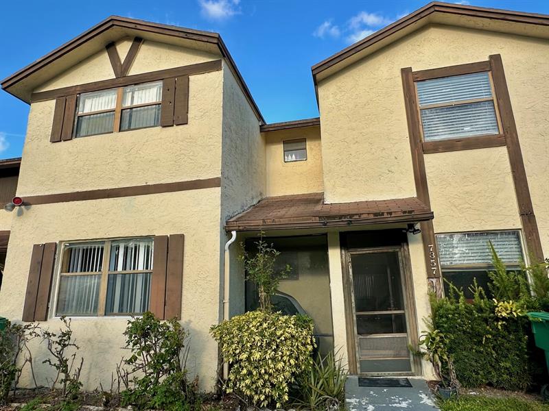 7357 NW 34th St #7357