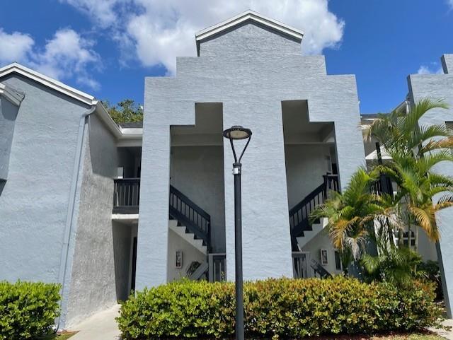 530 SW 113th Way #530