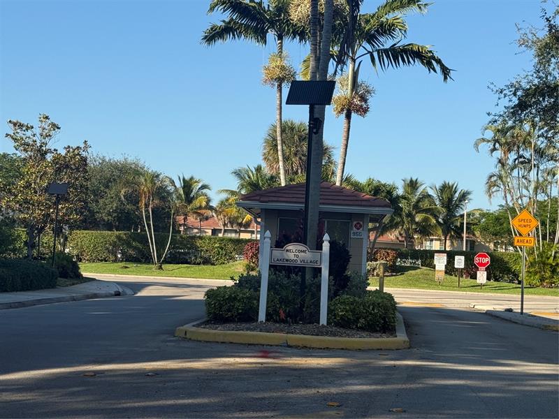 9930 N Twin Lakes Dr #7-L