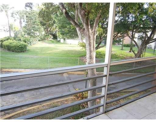 4344 NW 9th Ave #11-2C