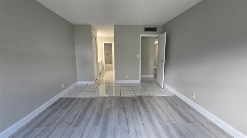 6200 S Falls Circle Dr #105