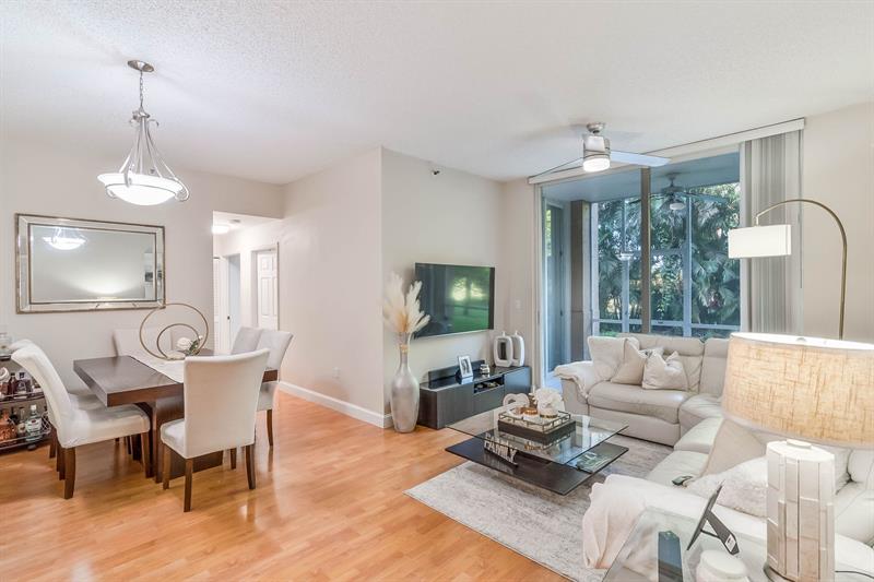 9755 NW 52nd St #112