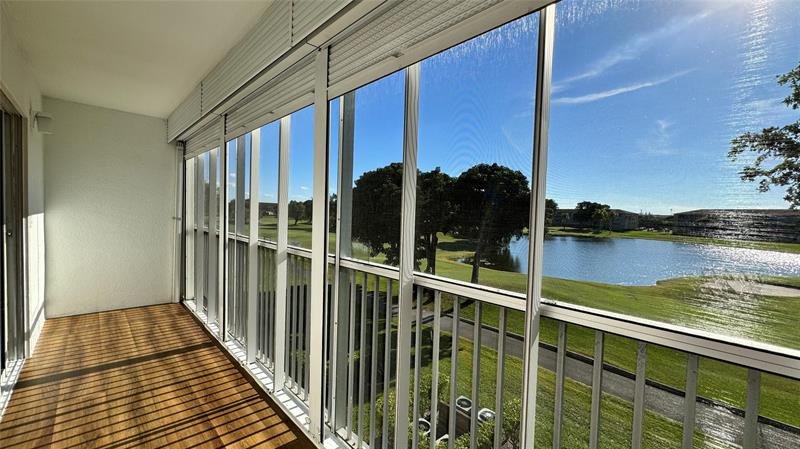 300 SW 134TH WY #304E