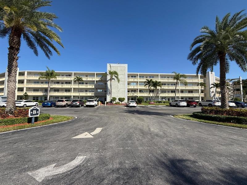 3022 Ainslie B #3022