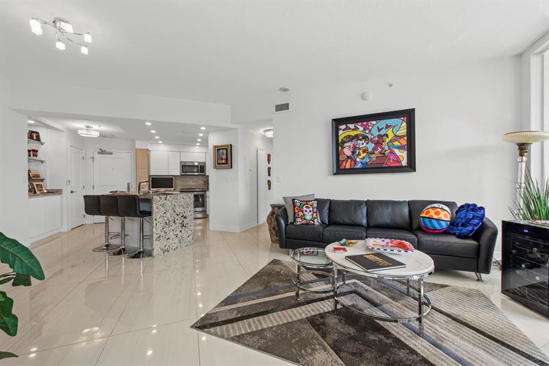 347 N New River Dr E #310