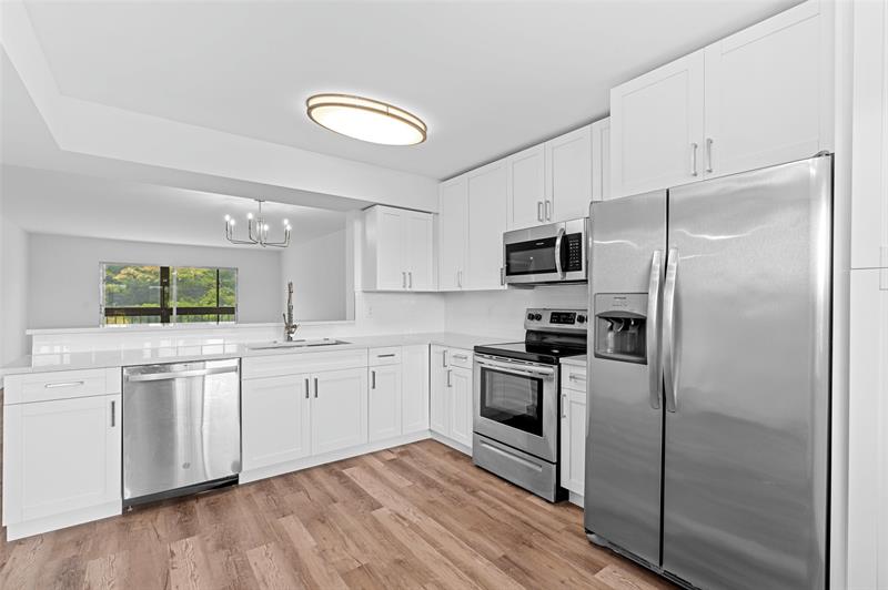 7301 Amberly Ln #403