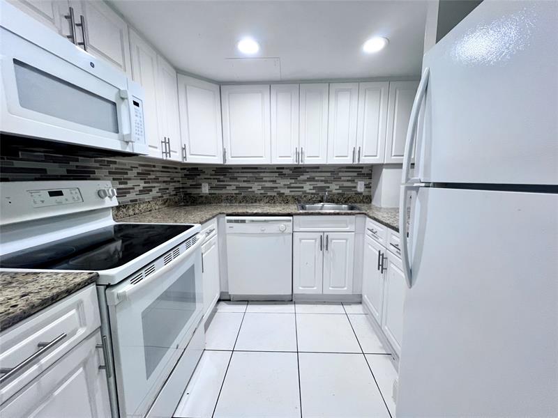 2580 NW 56th Ave #700-420