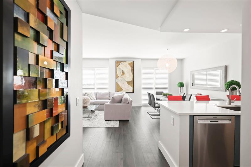 2631 NE 14th Ave #304