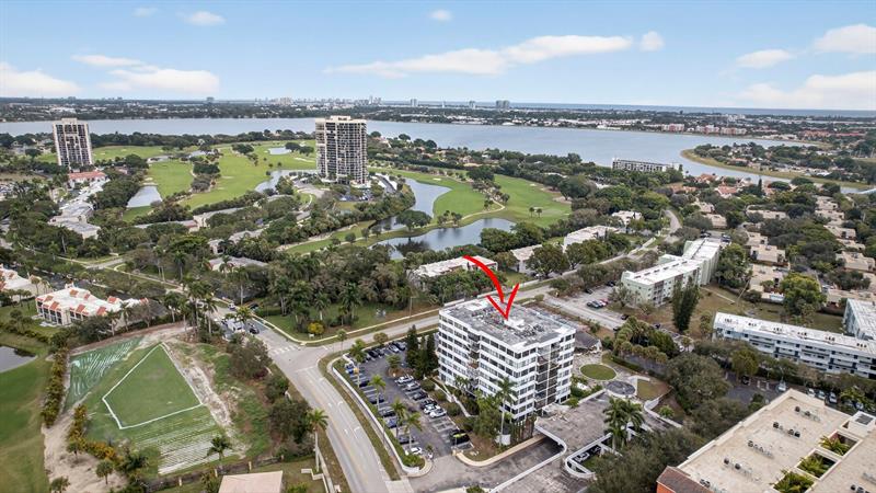 1500 Presidential Way #805