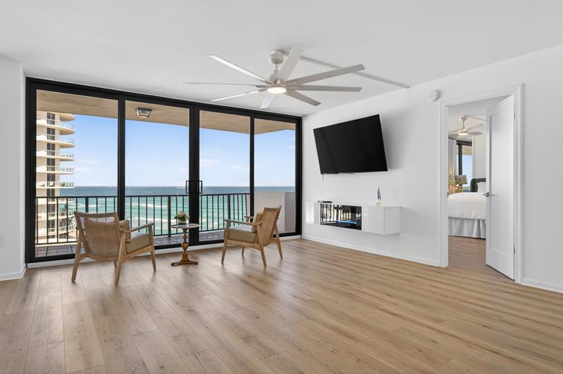 4200 N Ocean Drive #1-1106