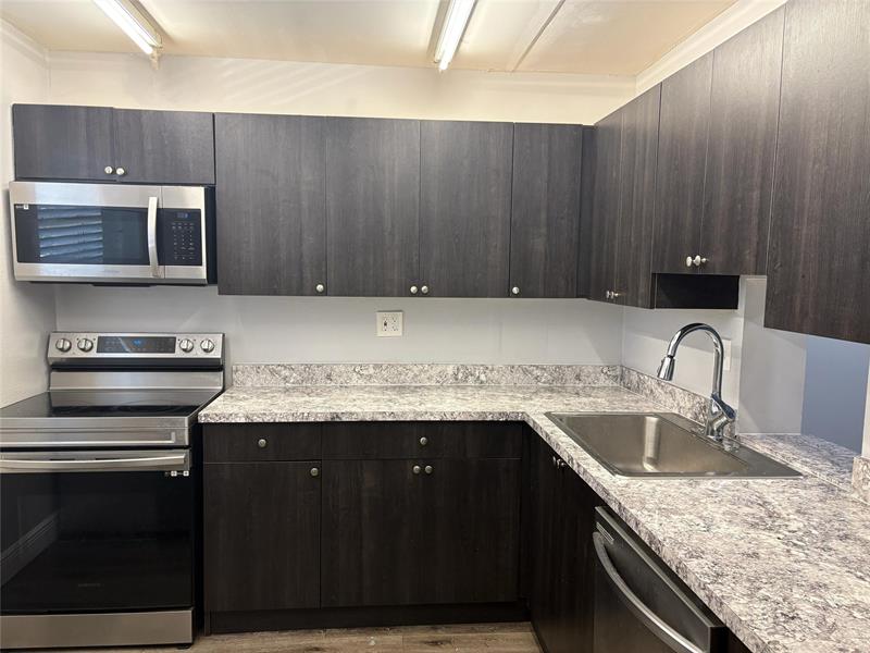 1700 NW 58th Ter #2D