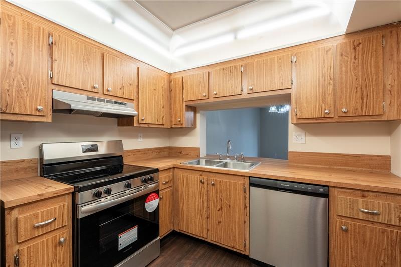 3720 N Pine Island Rd #436