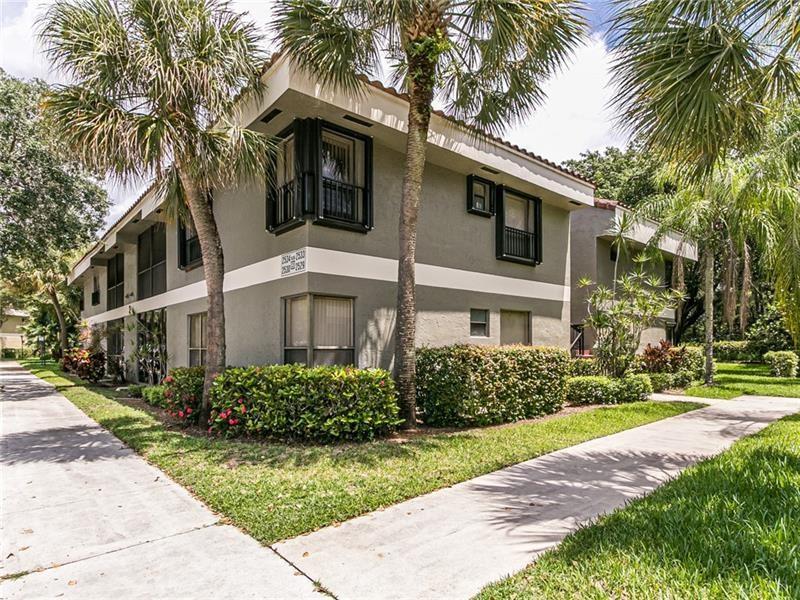 2486 NW 49th Ter #762