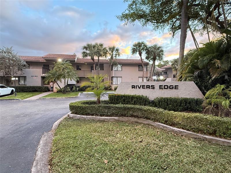 9505 SW 1st Ct #9505