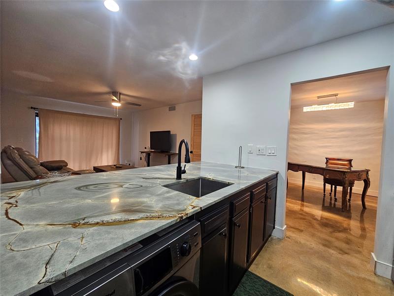 825 NW 13th Street #115