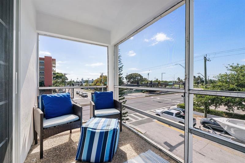 2301 NE 14th Street Cswy #306W