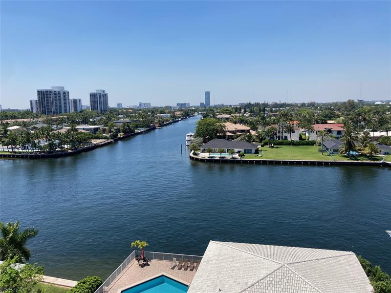 3161 S Ocean Dr #901