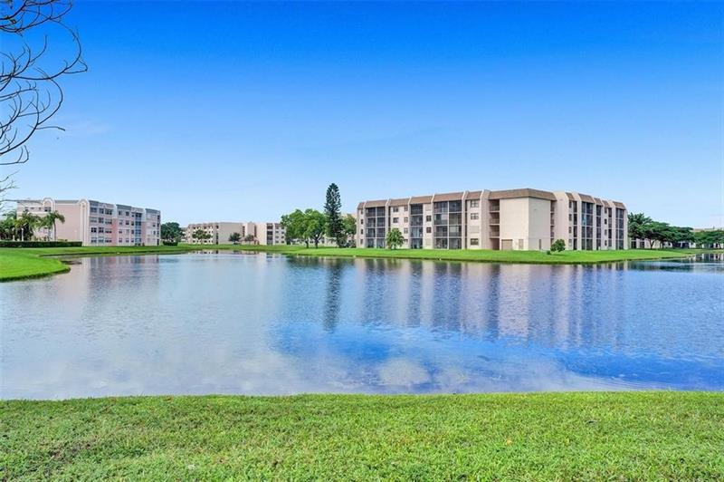 2704 NW 104th Ave #308