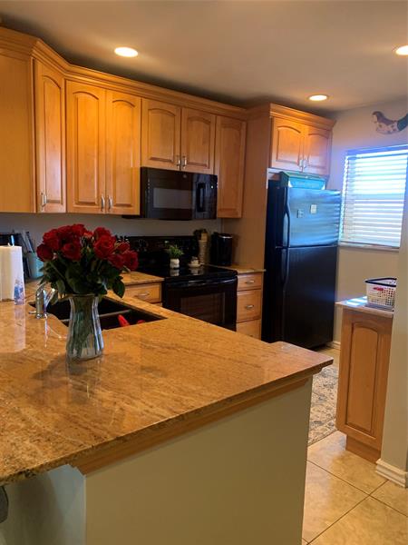 1400 NE 57th St #302