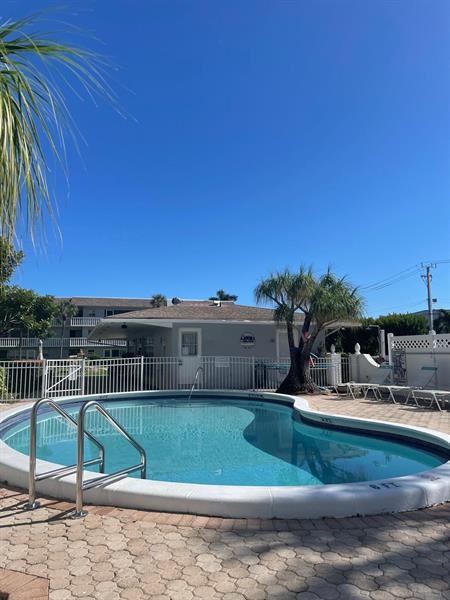 408 SE 19th STREET #106