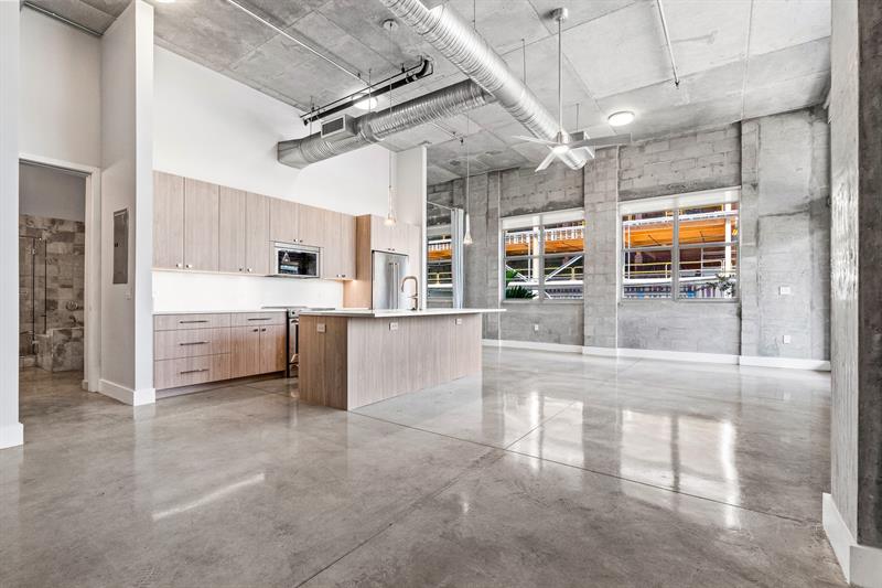 445 N Andrews Avenue #202