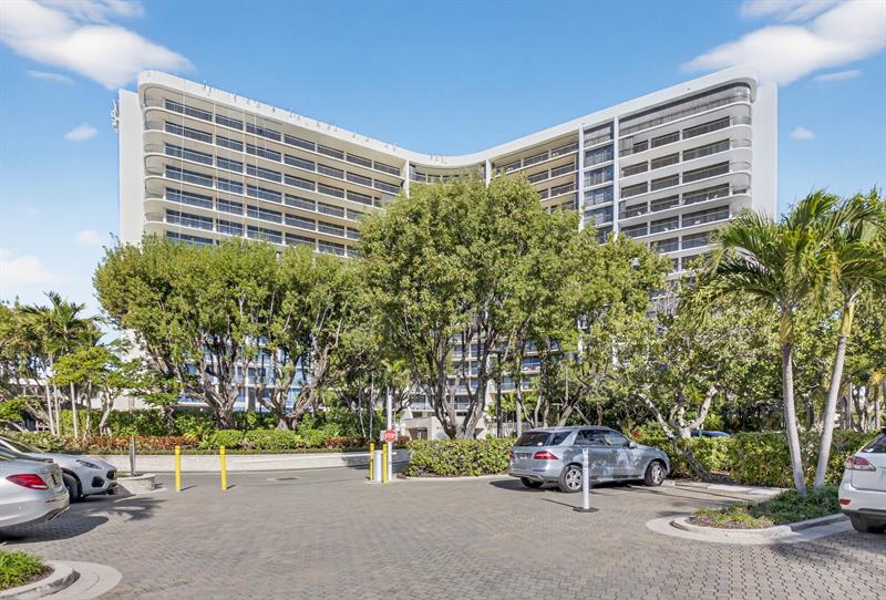 4740 S Ocean Blvd #805