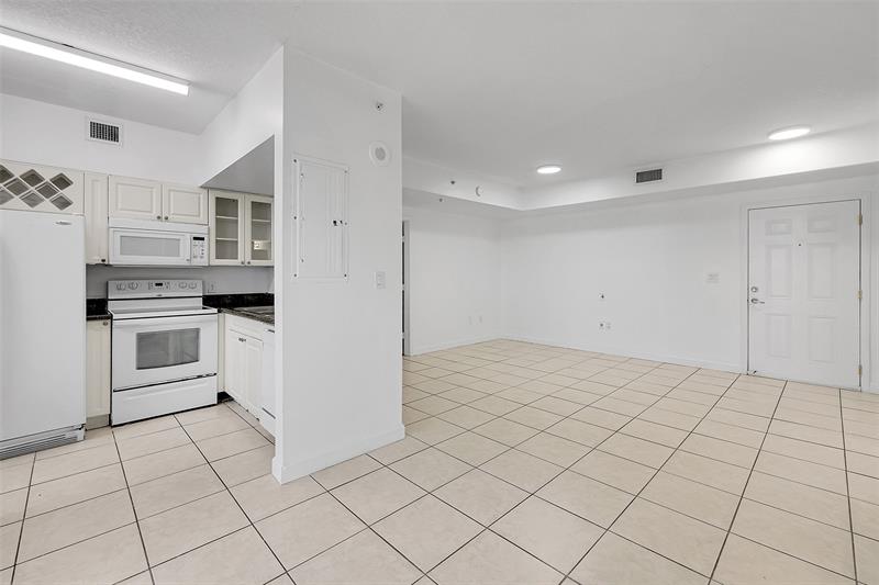 1 Glen Royal Pkwy #1010