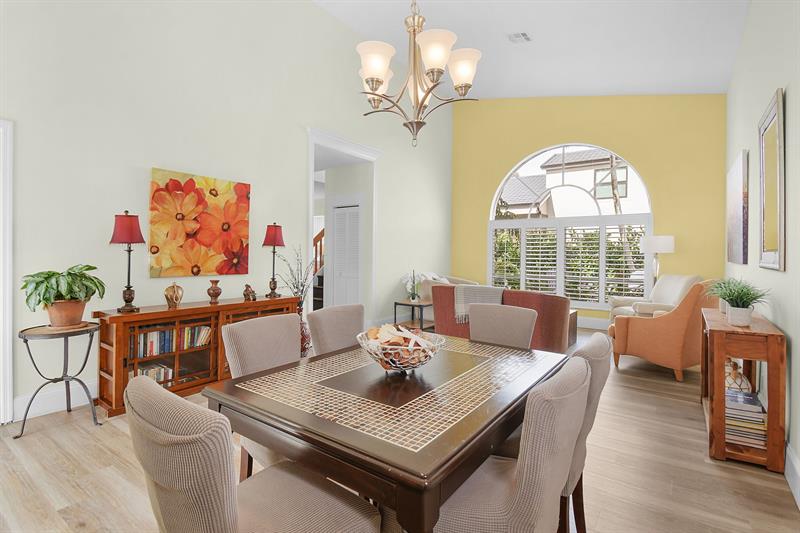 9246 SE Deerberry Pl