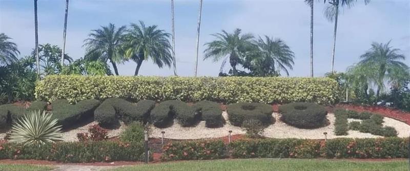 2001 S Granada Dr #4N