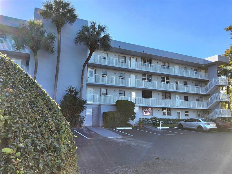 112 Royal Park Drive #4F