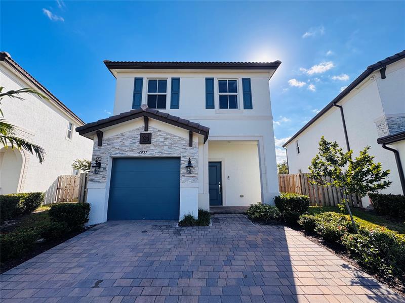 2437 NW 131st Cir #2437