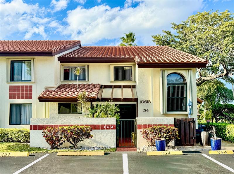 10615 Ocean Palm Way #102