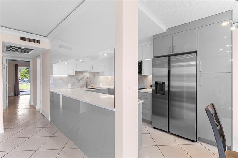 2122 Cambridge F #2122