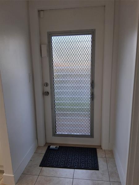 9800 Sunrise Lakes Blvd #109