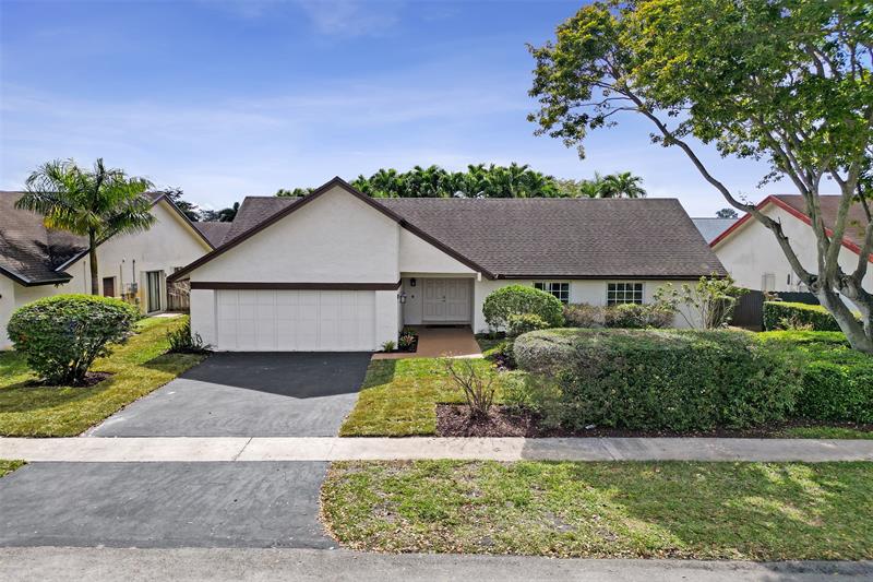 10220 NW 25th Street