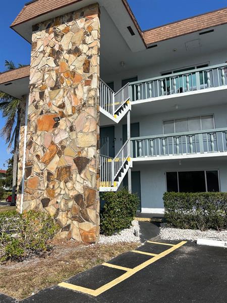 2200 Springdale Blvd #102