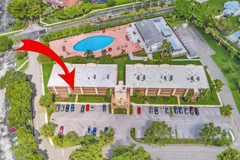 10643 W Clairmont Cir #202