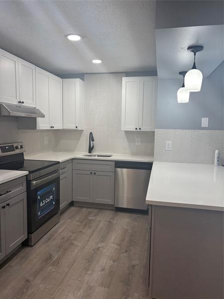 5492 Courtyard Dr #5492