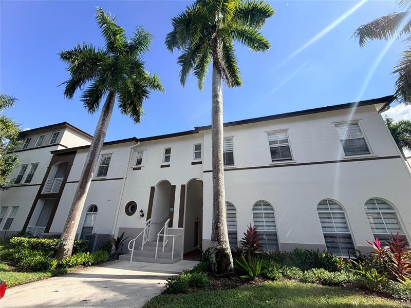 4341 SW 160th Ave #207