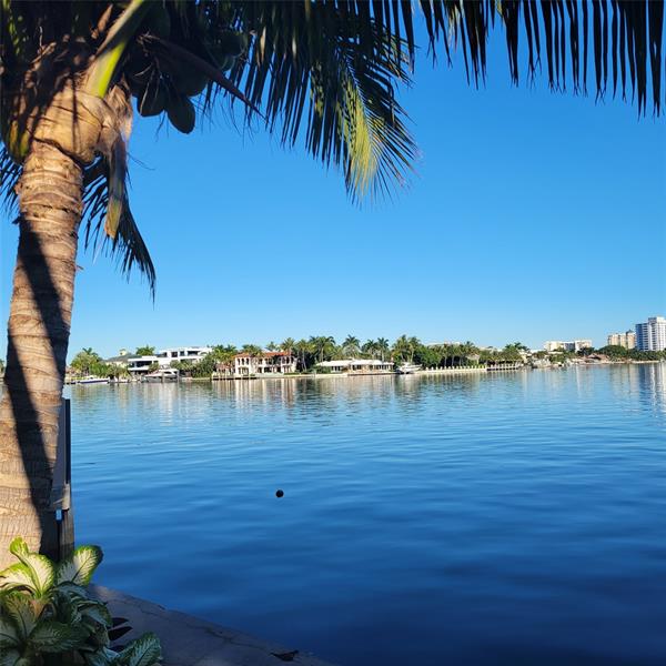 2617 Aqua Vista Blvd