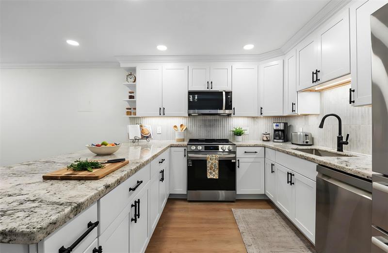 123 Seville Way #123 Image