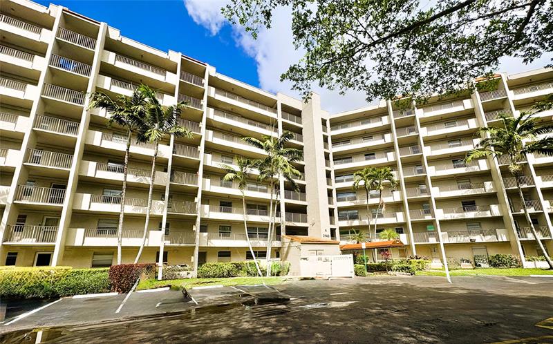 3940 Inverrary Blvd #701_A