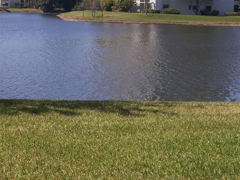 2104 S Cypress Bend Dr #301