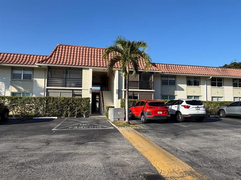 1124 NW 13th St #208A