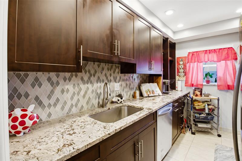 2300 SW 22nd Ave #112