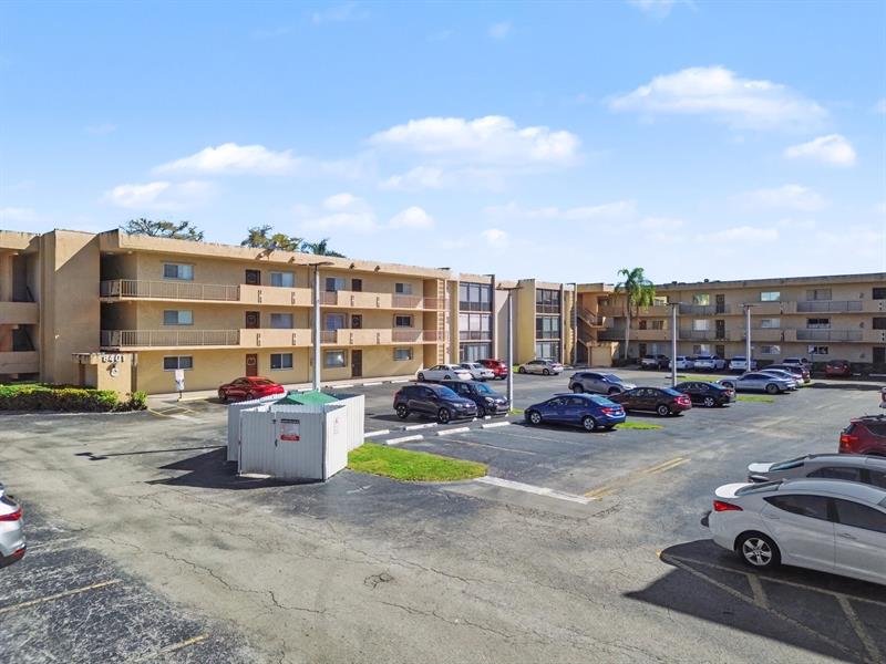 8401 SW 107th Ave #311E