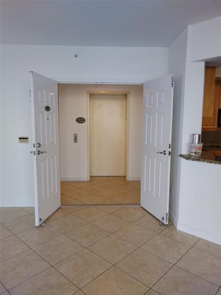 100 S Birch Rd #1005D